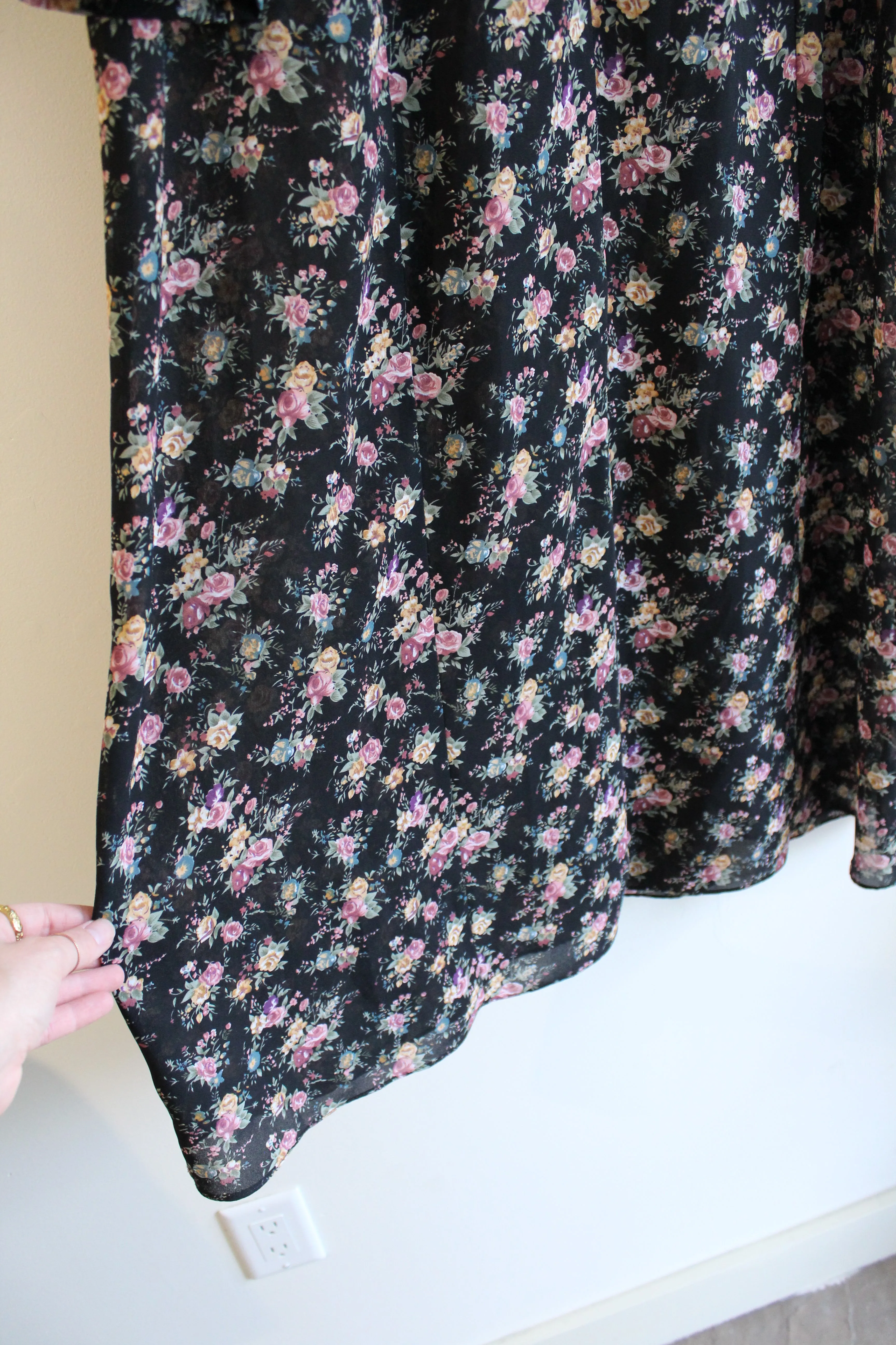 Black Floral Vintage Maxi Dress