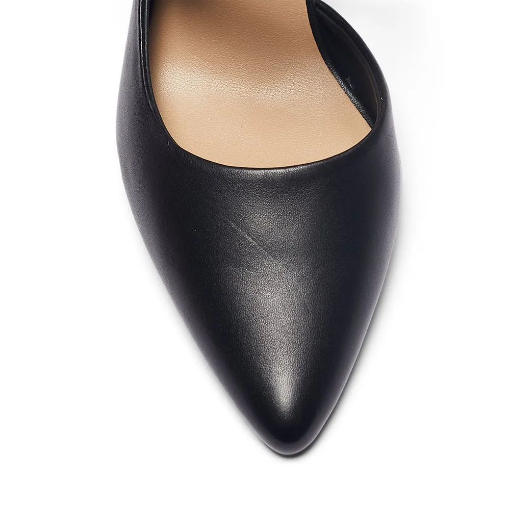 Giselle Heel in Black Leather