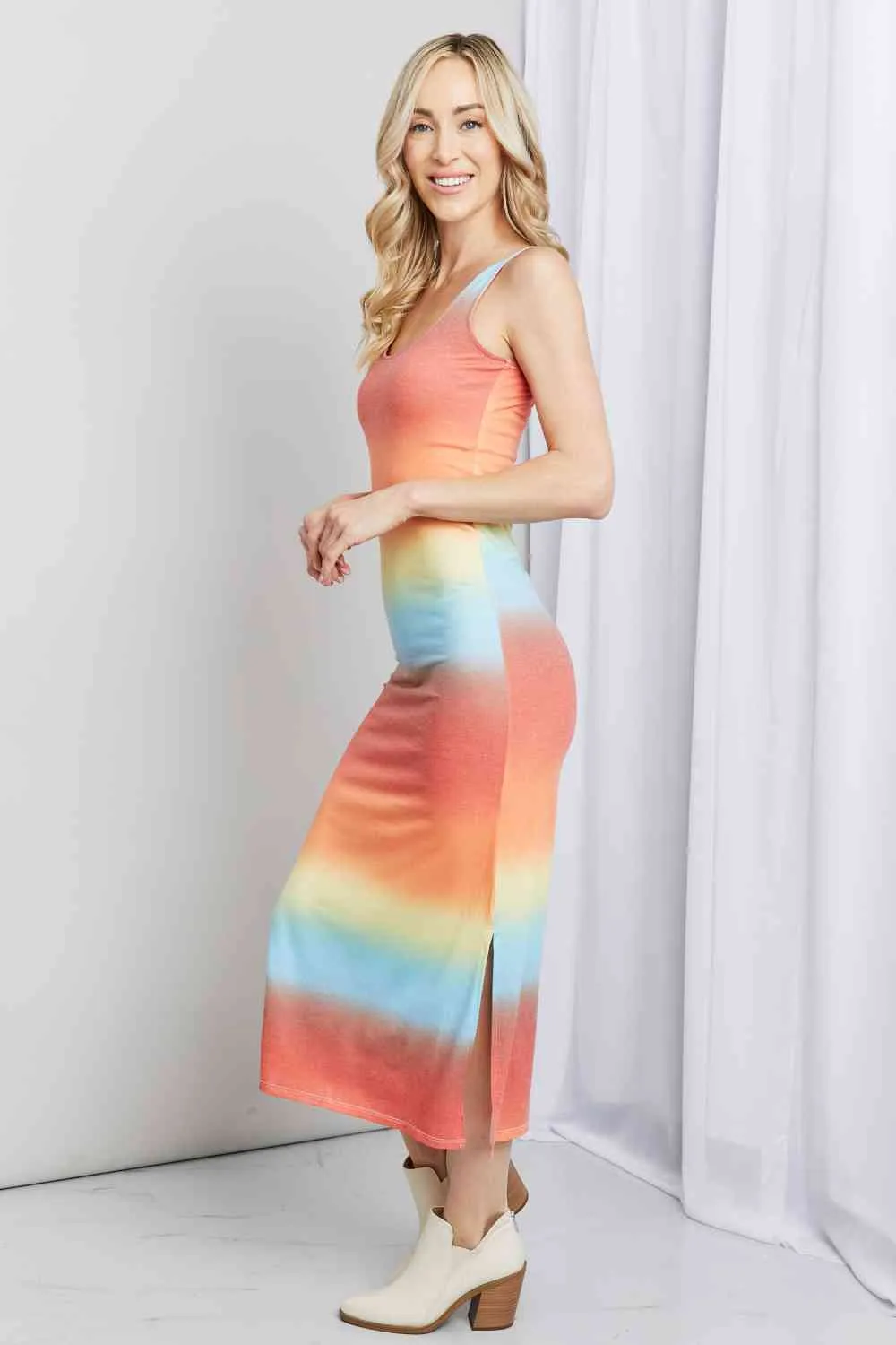 Gradient Sleeveless Slit Midi Dress