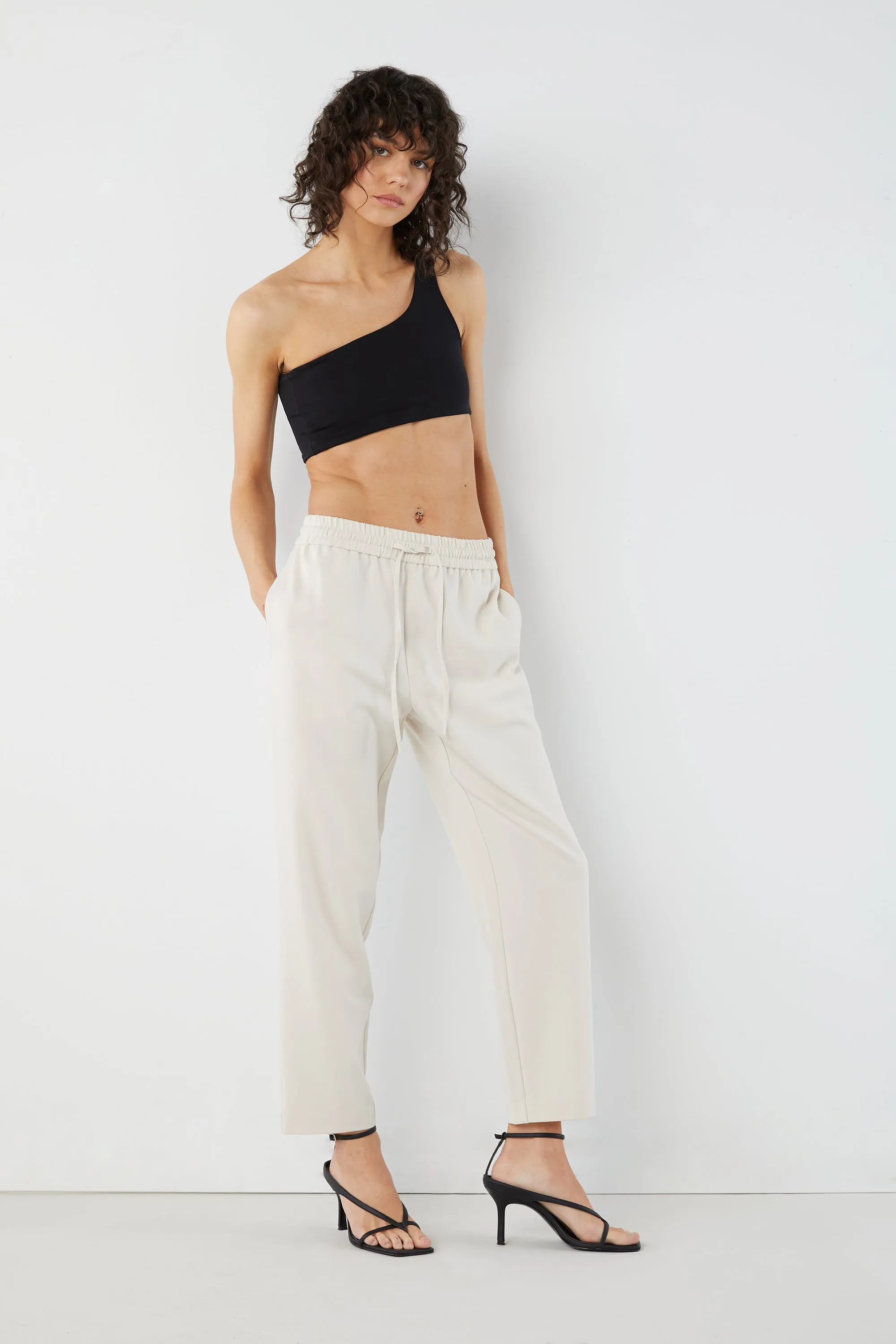 TAPERED PANT WITH DRAWSTRING WAIST